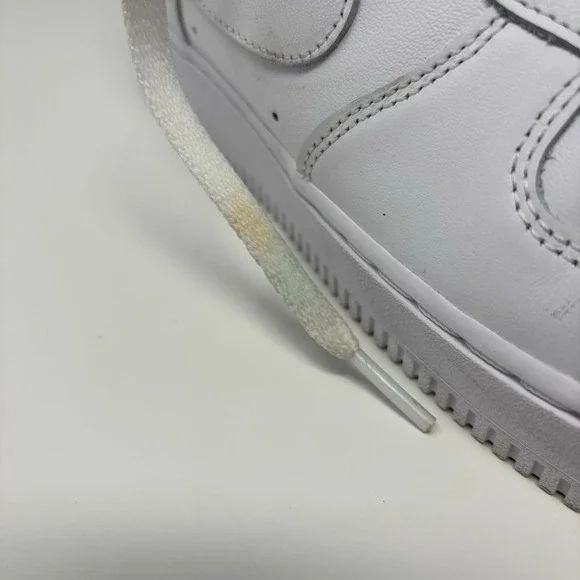 Nike Air Force 1 '07 Low Triple White Men's Size 9.5 - Picture 8 of 10